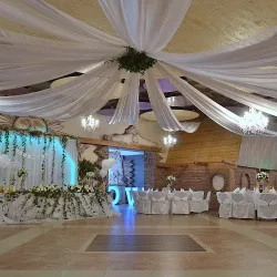 Restauracja W Starym Kinie (Sławno )
