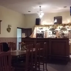 Restauracja ,,zajazd Casablanca '' - Noclegi (Tryńcza )
