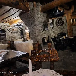 Restauracja Zbójnicka Chata 790 M N.p.m. Na Równicy (Ustroń )