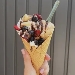 „sara” Lody&gofry (Duszniki-Zdrój )