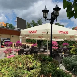 Sethi. Restauracja. (Września )