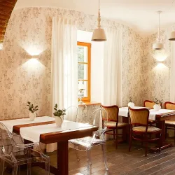 Sielanka Restauracja & Pokoje Hotelowe (Ustroń )