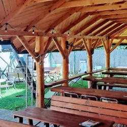 SŁoma Z ButÓw - Bar & Grill (Maradki )