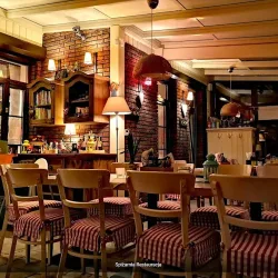 Spiżarnia Restauracja (Mikołajki )