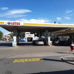 Stacja Paliw Mol (Elbląg )