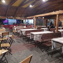 Stodola Kebap'n Grill Ustronie Morskie (Ustronie Morskie )