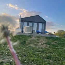 Szarejkowe Wzgórza - Całoroczne Domki Z Beczkami Z Gorącą Wodą Na Tarasach, Sauna, Kajaki, Wyprawy Atv/utv/ssv. (Szarejki )