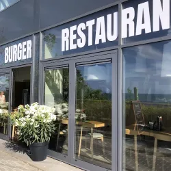 The Bun Burger Restaurant | Restauracja Z Burgerami (Ustronie Morskie )