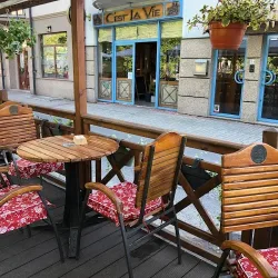 Winiarnia& Cafe
