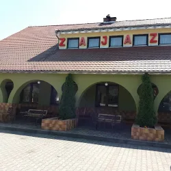 Zajazd Gościniec U Bogusi (Łęka Opatowska )