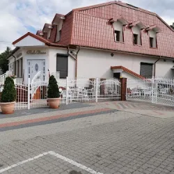 Zajazd U Renaty (Poraj )