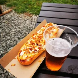 Zapiecek- Przyczepa Gastronomiczna Na Skolnitym (Wisła )