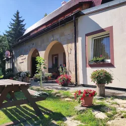 Zbójnicka Chata (Duszniki-Zdrój )